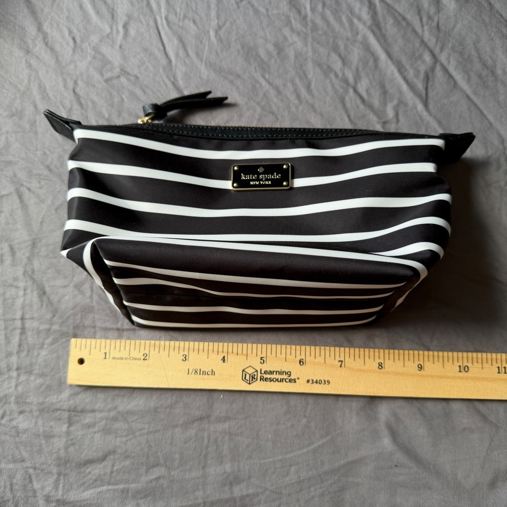 Kate Spade Black White Striped Cosmetic Bag Makeup Pouch Travel Case RN0102760 - Picture 8 of 9